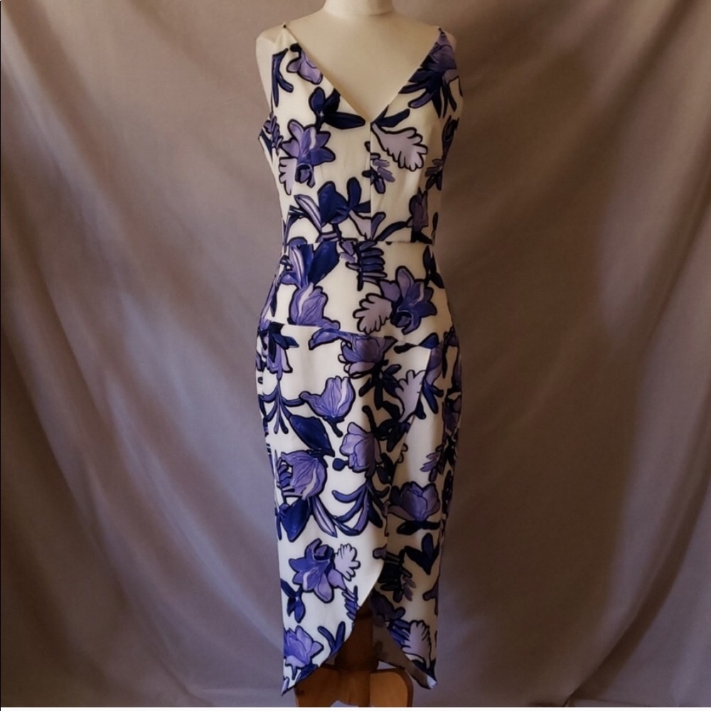Chelsea28 dress